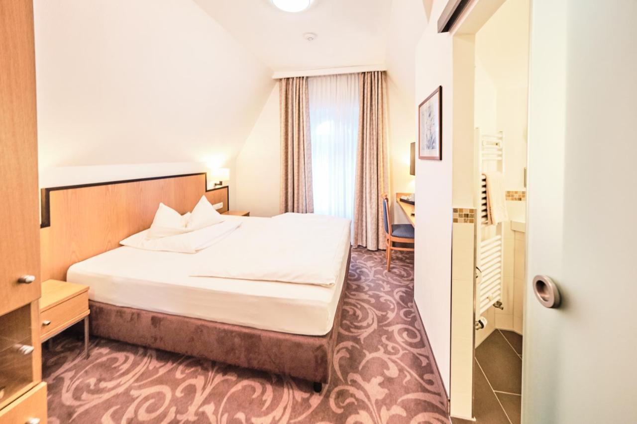 Hotel Haus Berlin Bonn Bagian luar foto