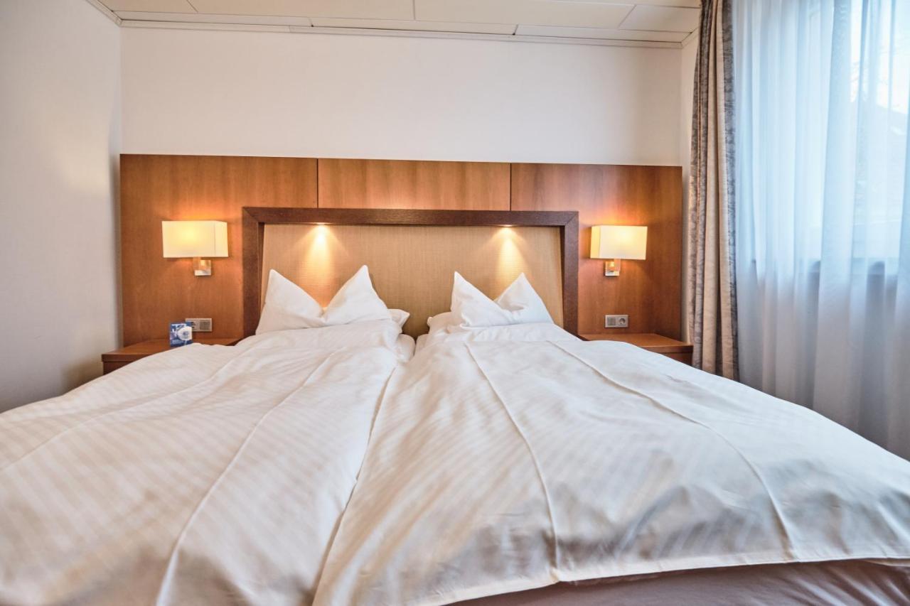 Hotel Haus Berlin Bonn Bagian luar foto