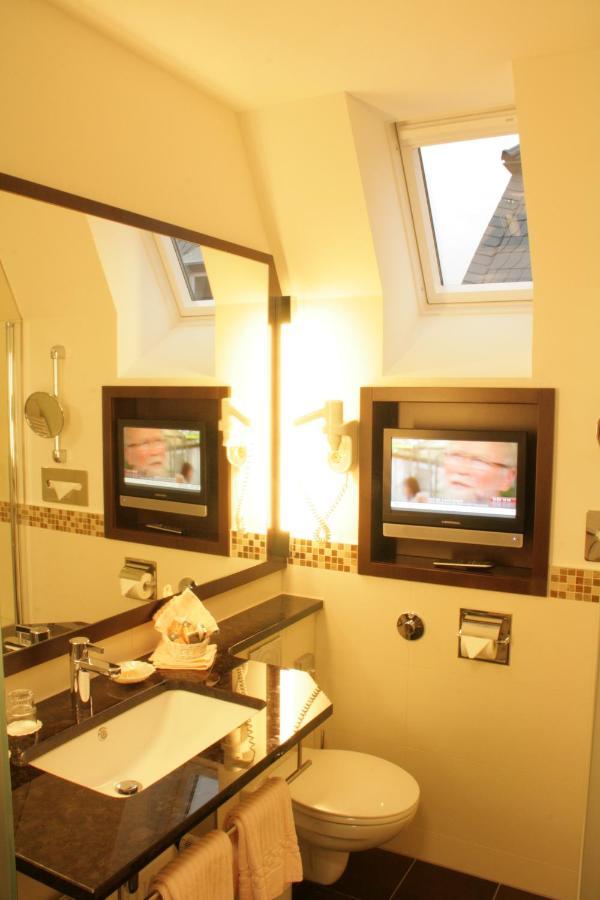 Hotel Haus Berlin Bonn Bagian luar foto